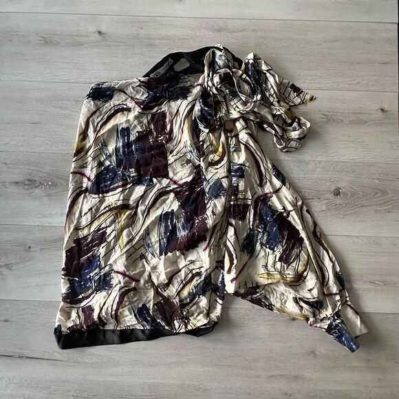 Zara Printed Asymmetric‎ Blouse LIMITED EDITION Multi Color M NWT - Picture 6 of 8